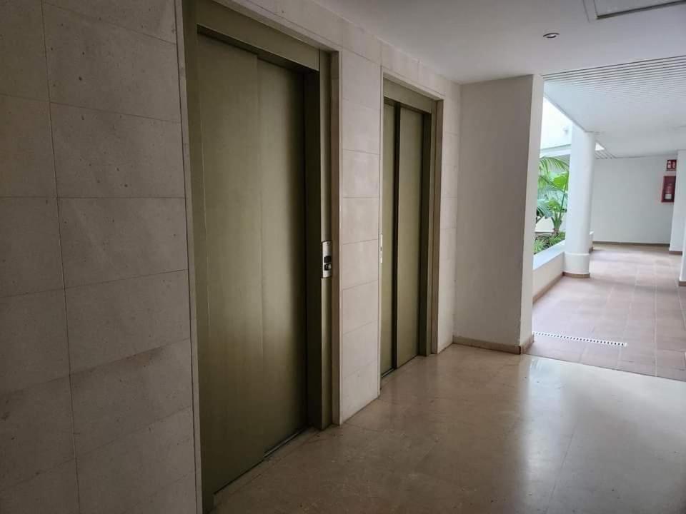 Apartment Beachfront Accommodation إِستيبونا المظهر الخارجي الصورة