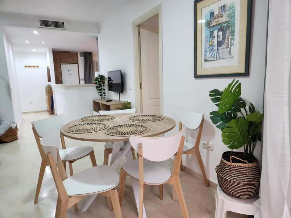 Apartment Beachfront Accommodation إِستيبونا المظهر الخارجي الصورة