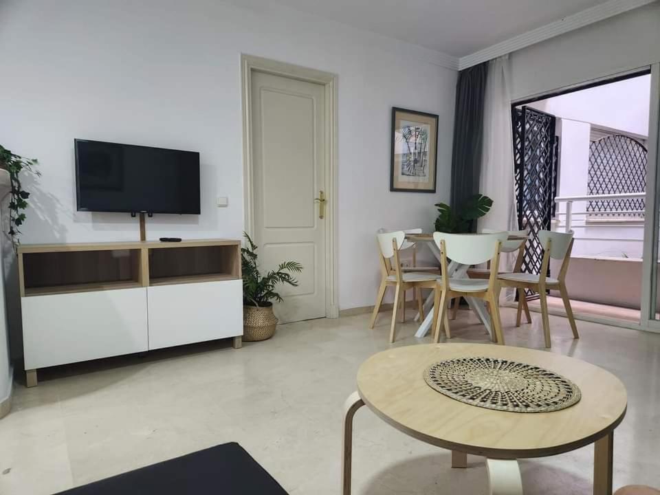Apartment Beachfront Accommodation إِستيبونا المظهر الخارجي الصورة